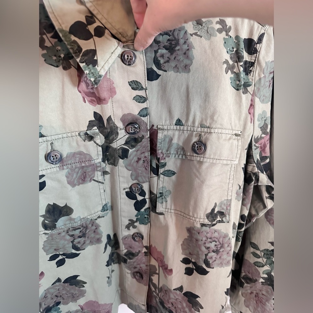 Westport Women's Jacket Floral Camo Collared Button-up Cuff Sleeve XL - Picture 15 of 16